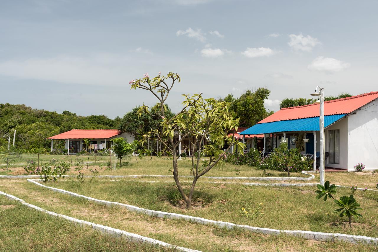 Bliss Bay Nilaveli Hotel Exterior photo