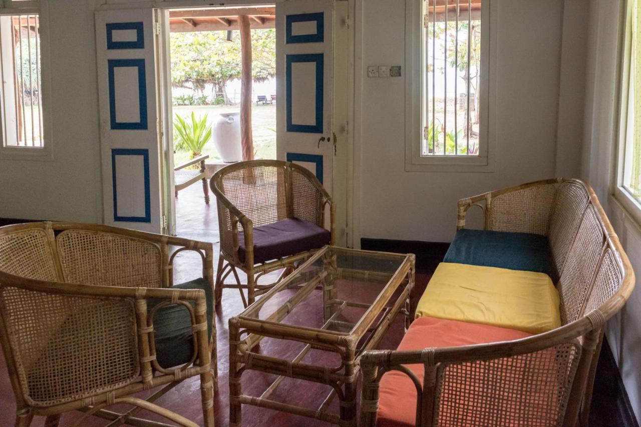 Bliss Bay Nilaveli Hotel Exterior photo